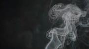 轻吸和深吸口感有什么不同？抽吸方式与体验的关系